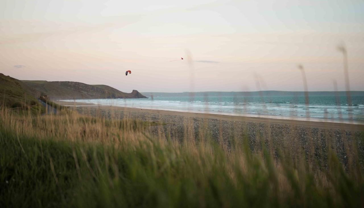 Timber Hill Self Catering Cedar Lodges Broad Haven Luaran gambar
