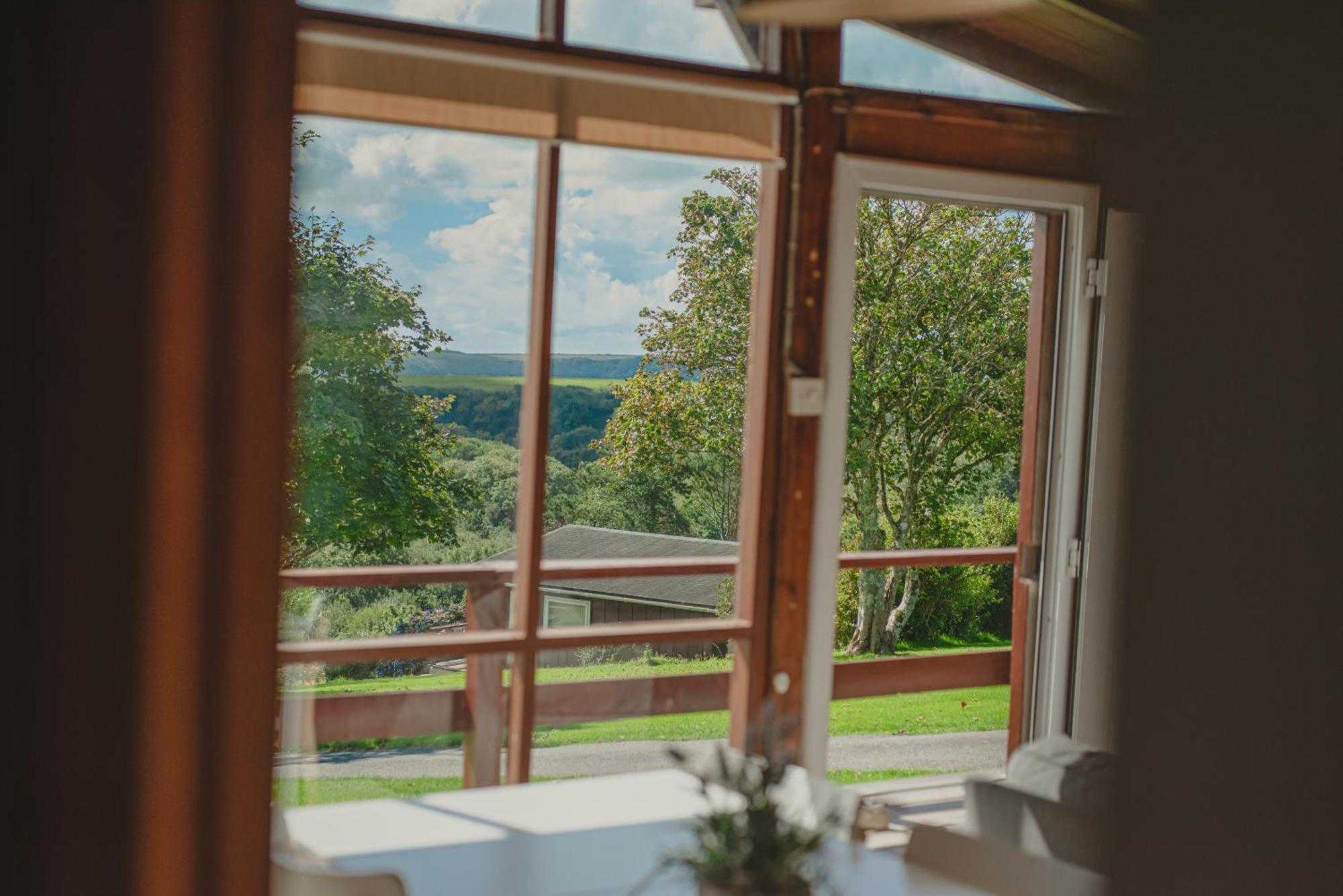 Timber Hill Self Catering Cedar Lodges Broad Haven Luaran gambar